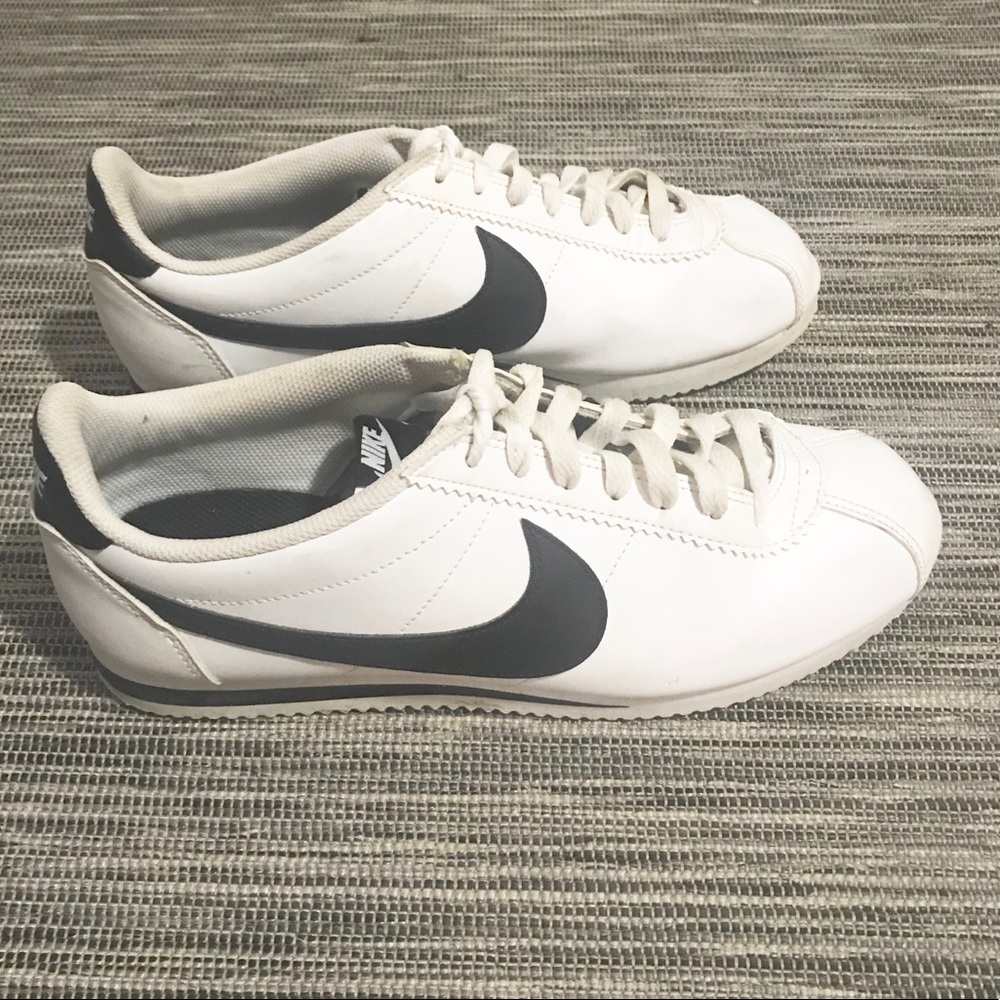 Men’s Nike Cortez White/Black Size 11